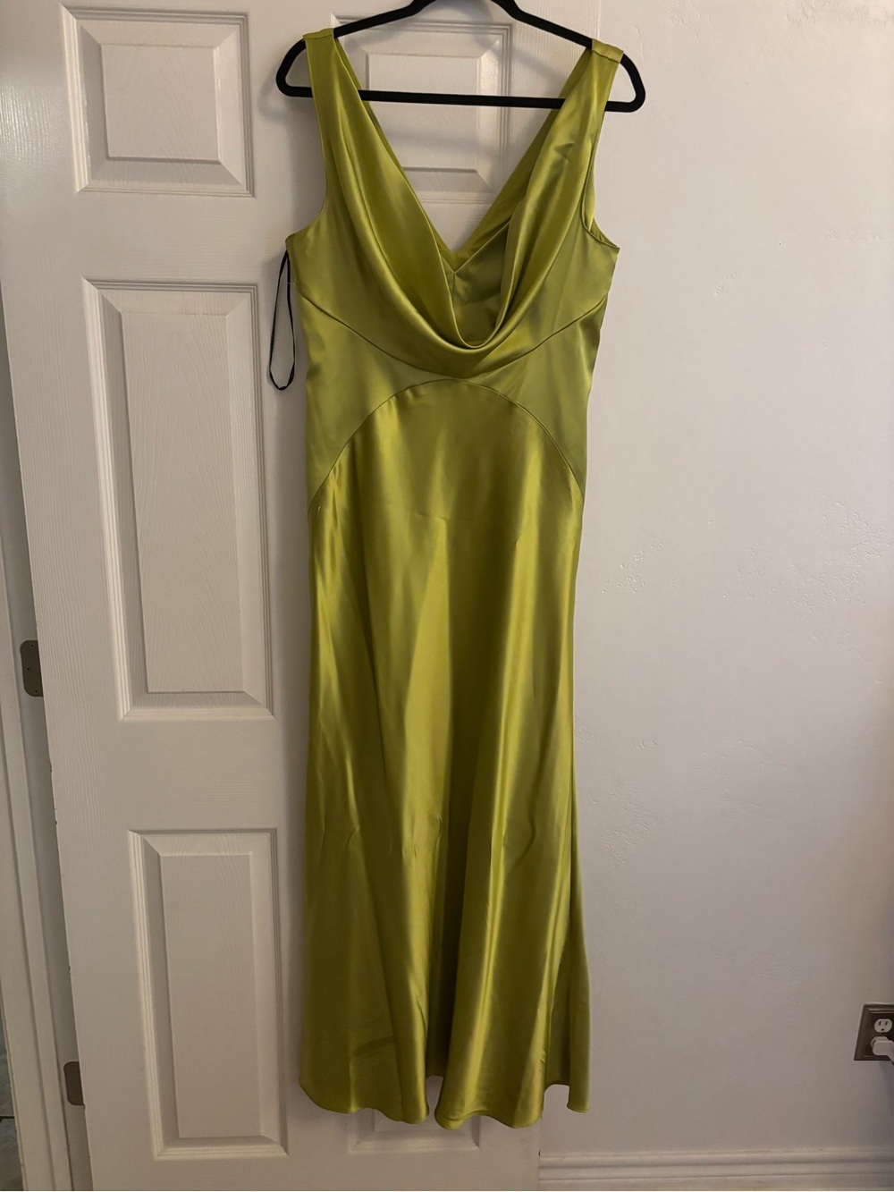 Satin Cowl Neck Sleeveless Dress - Green